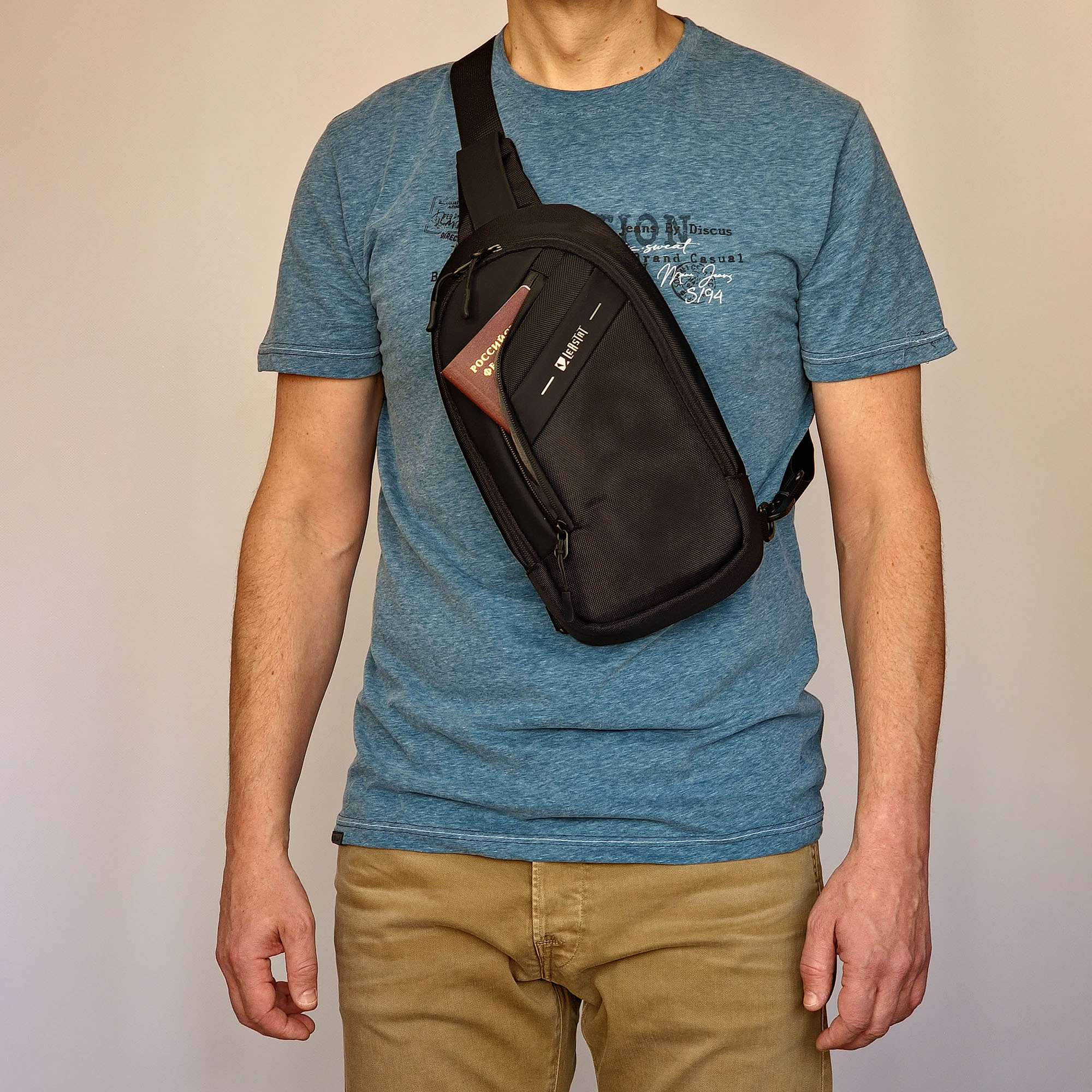 Сумка через плечо LEASTAT 3818 Black