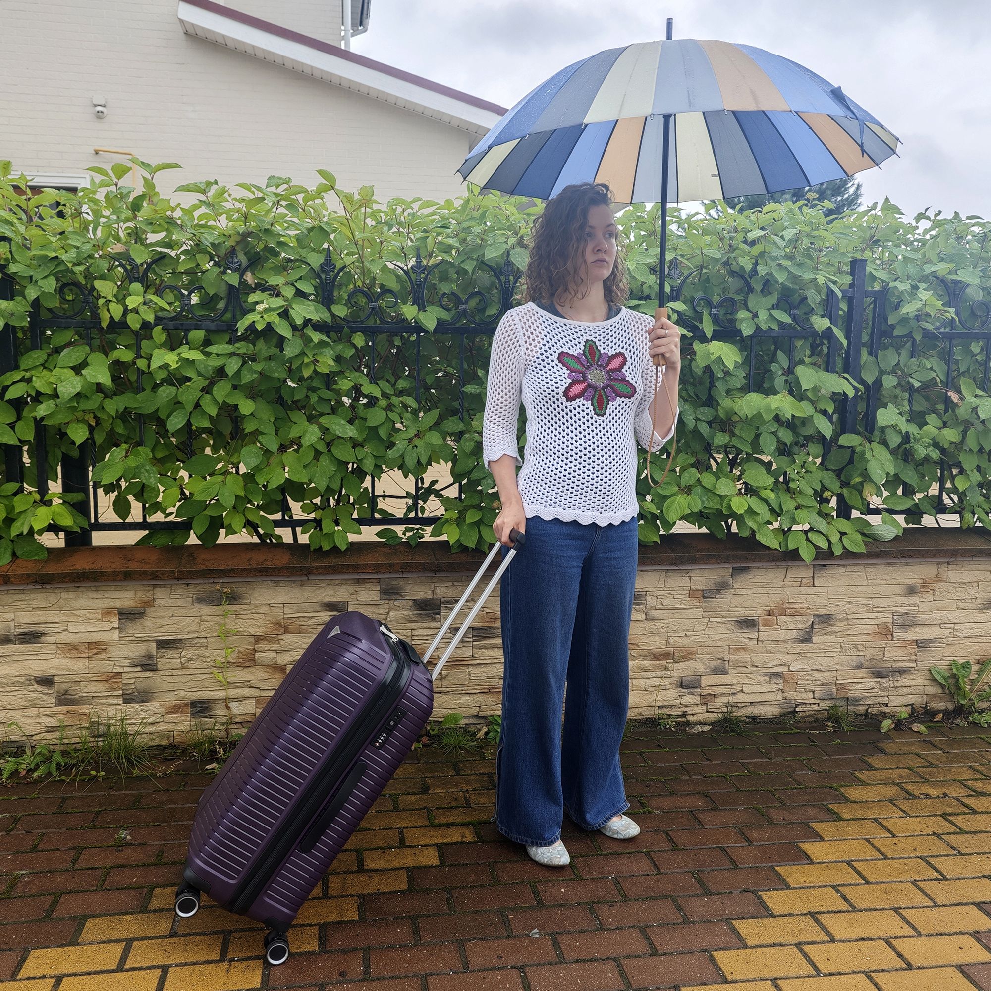 Чемодан среднего размера POLAR РР823-24" Blue