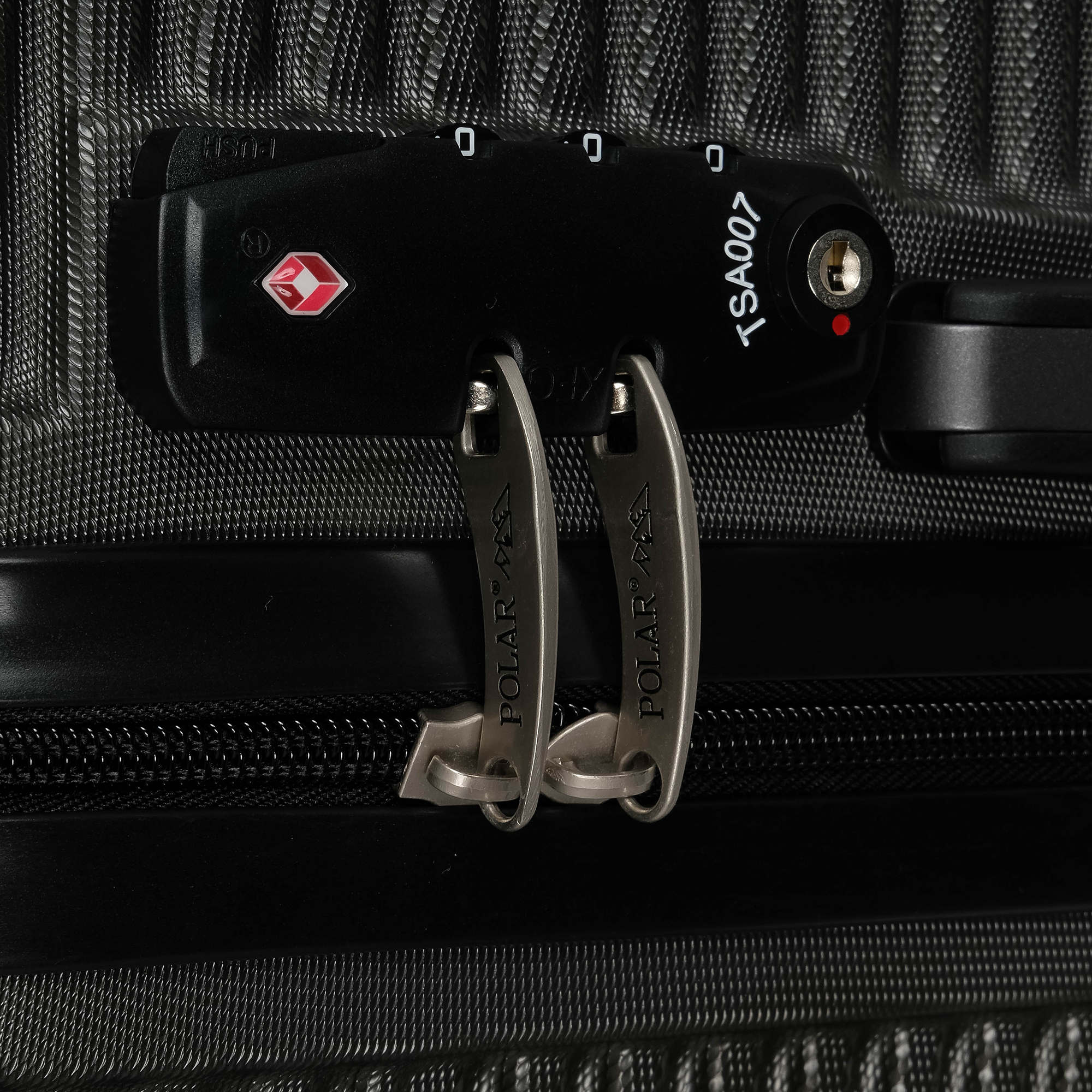 Чемодан малый, для ручной клади POLAR РР5637-20" Green