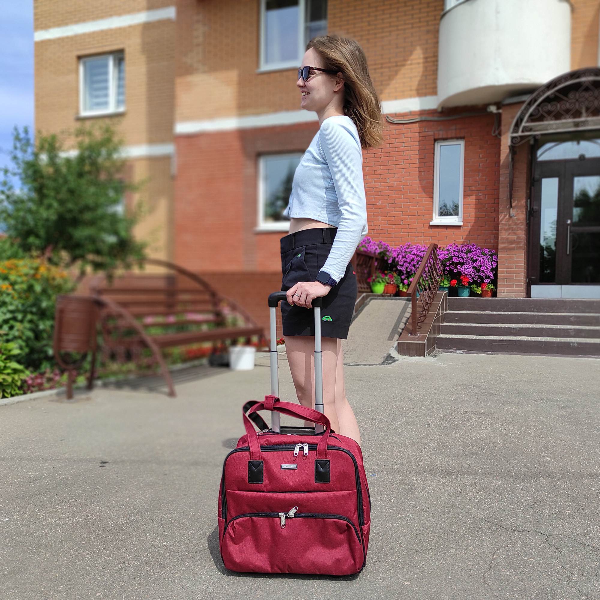 Сумка на колесах для ручной клади POLAR П7104-02 Coral