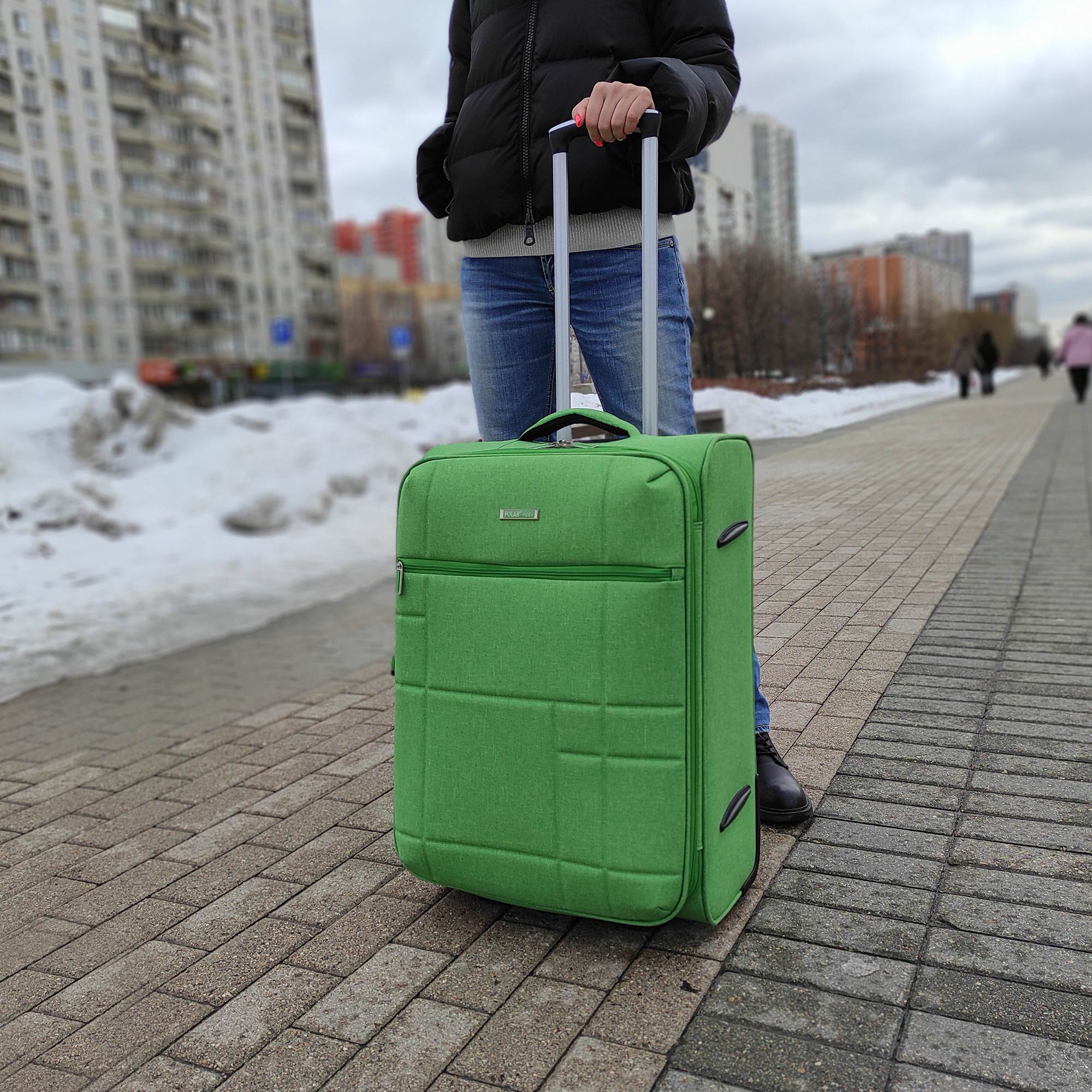 Чемодан средний POLAR Р1914-24" Grey