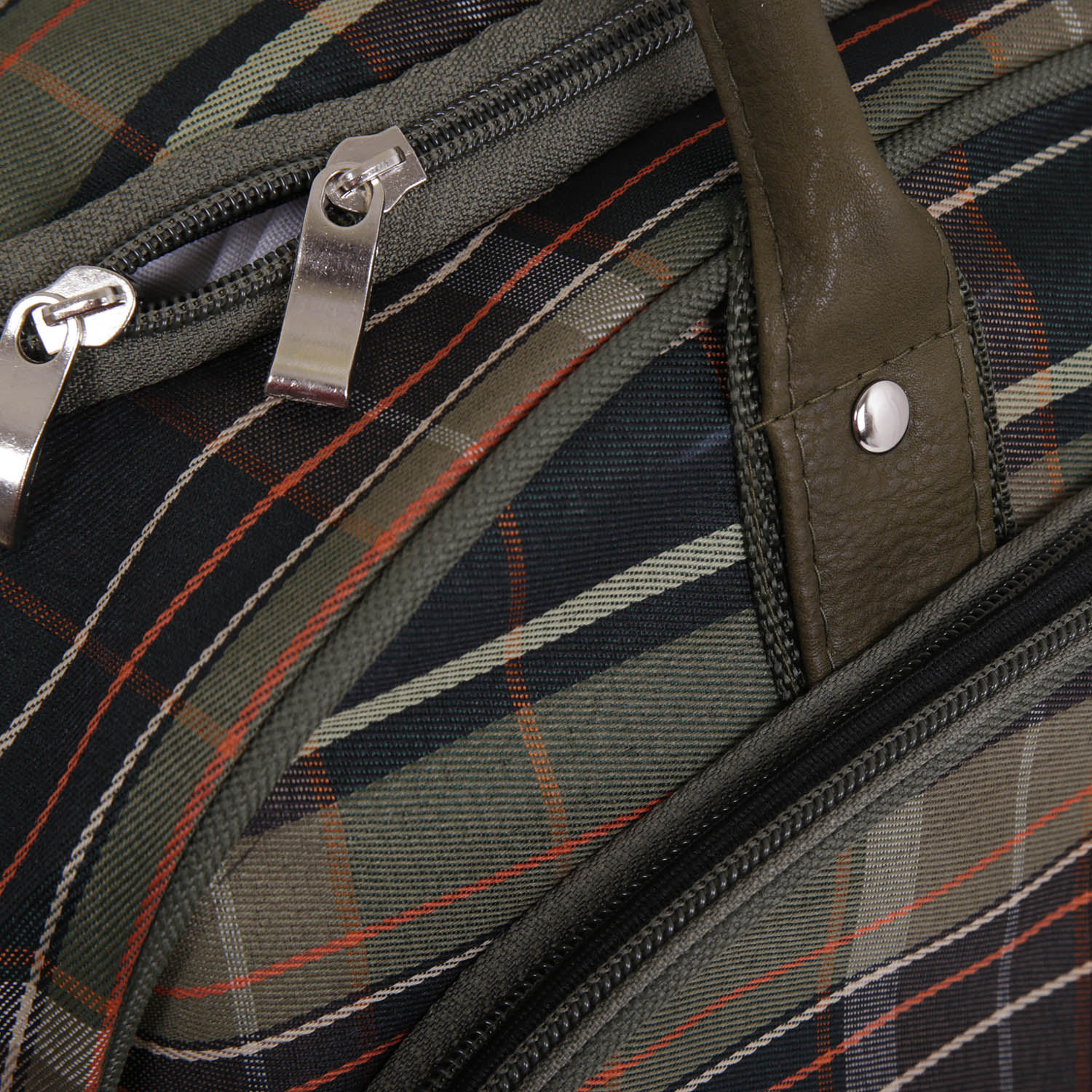 Раздвижная сумка на 4х колесах TSV 530.24 Green