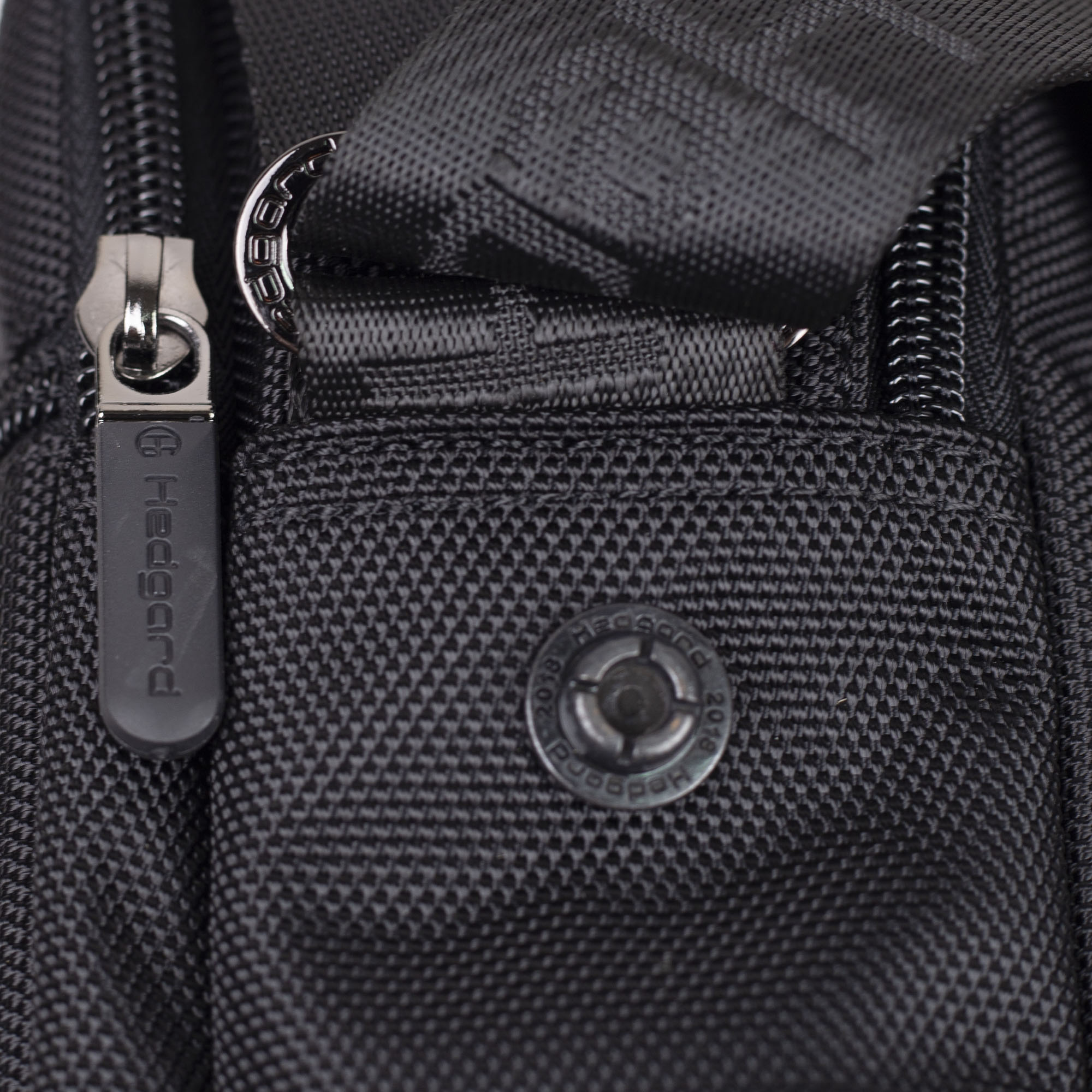 Сумка на плечо  Hedgard 4148 Black