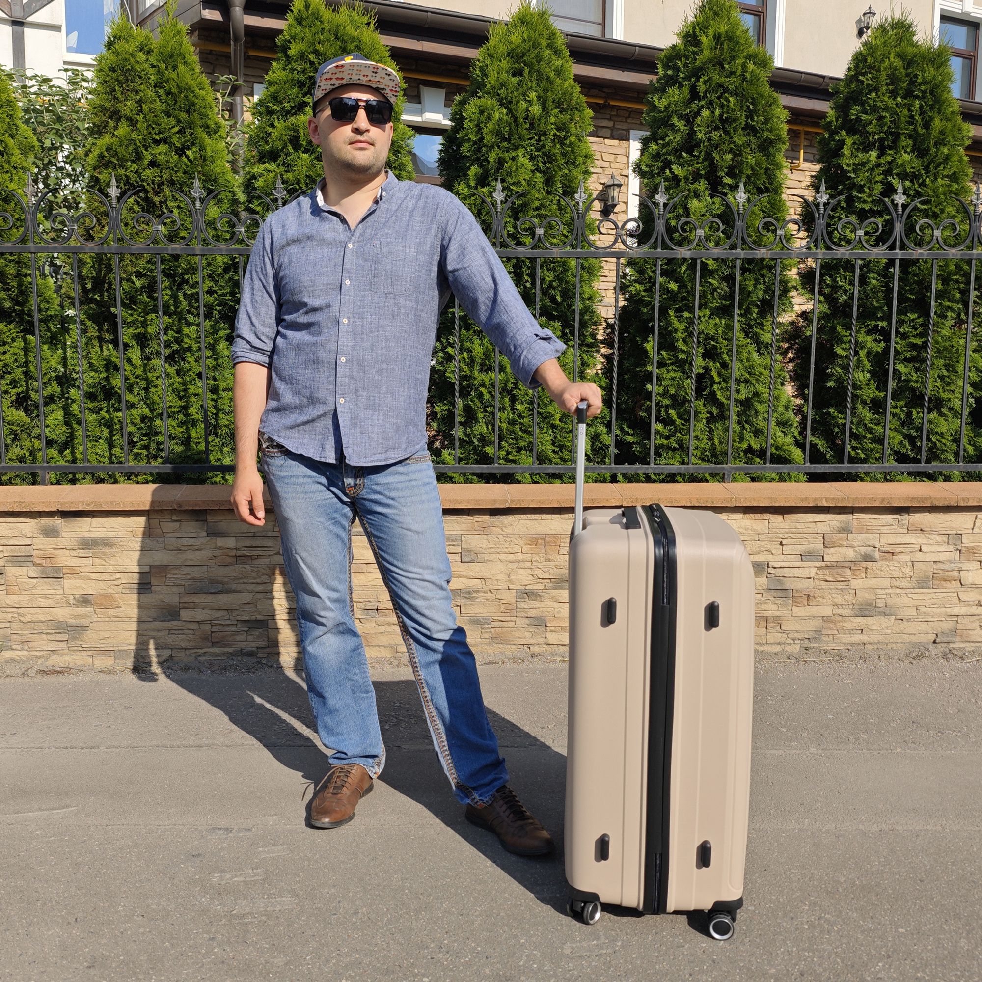 Чемодан большой POLAR РР829-28" Beige