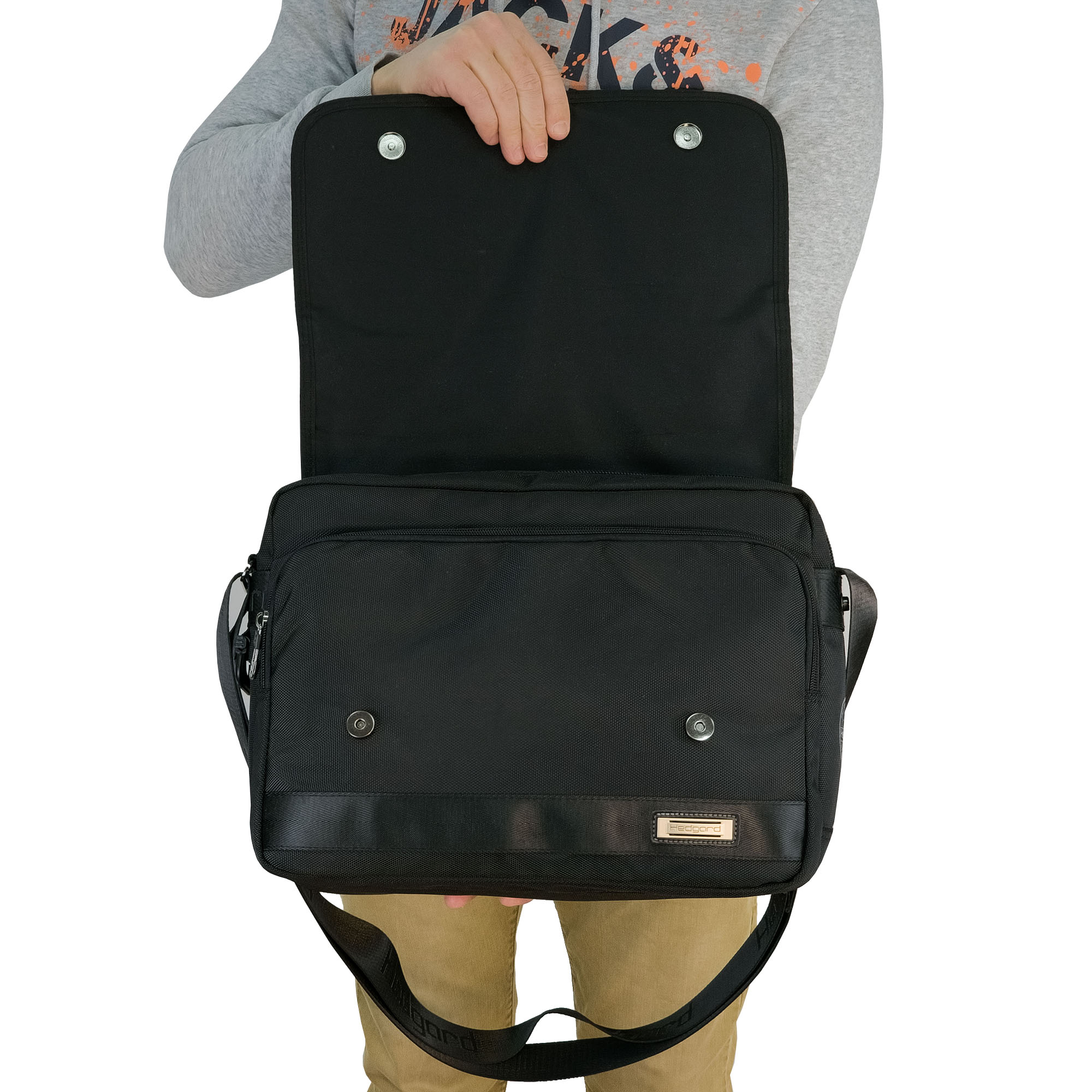 Сумка-мессенджер, планшет  Hedgard 4156 Black