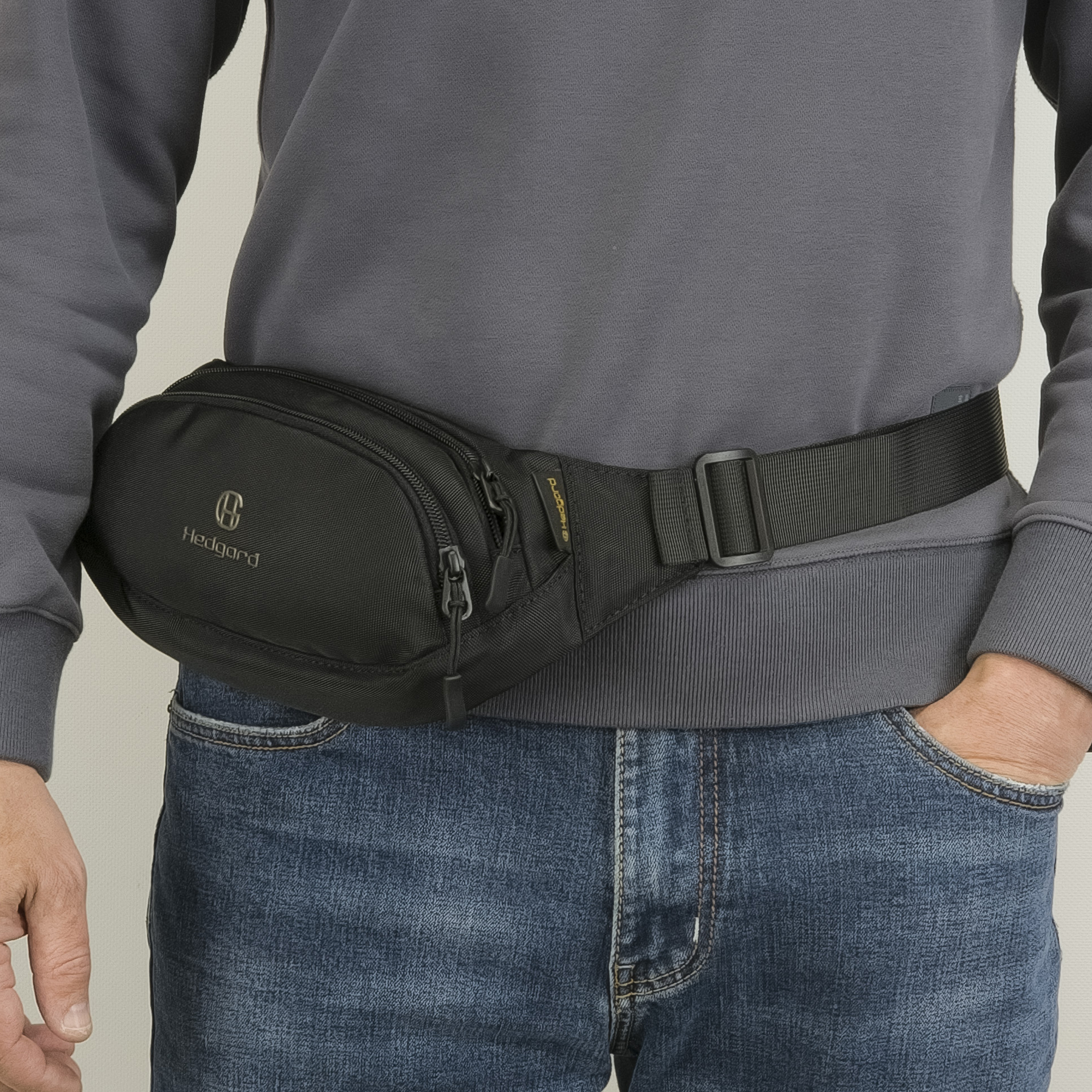 Сумка на пояс  Hedgard 4141-105 Yelow