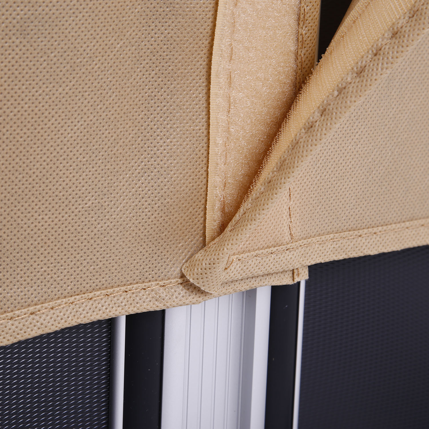 Чемодан-кейс, средний POLAR Р1145-25 Black