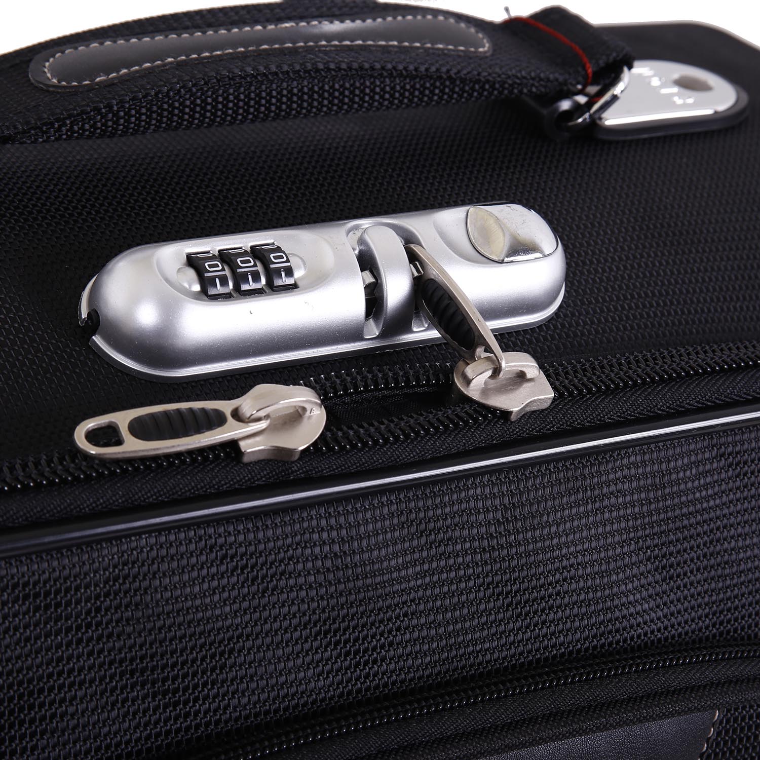 Кейс-пилот на 4х колесах RION+ А433 Black