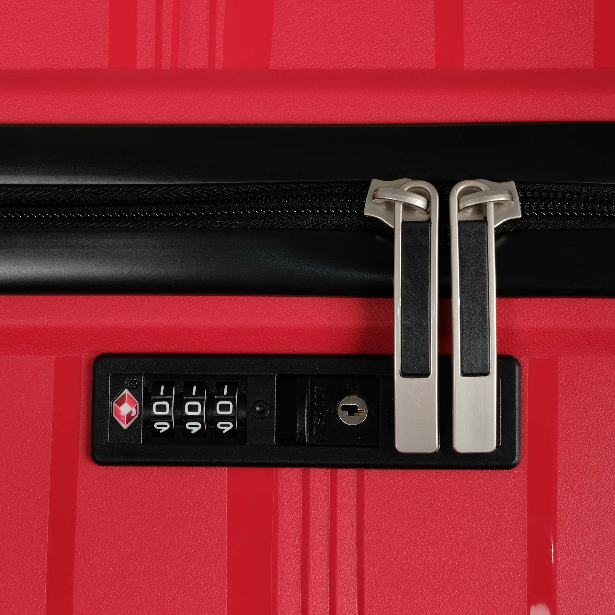 Чемодан большой POLAR РР820-28" Red