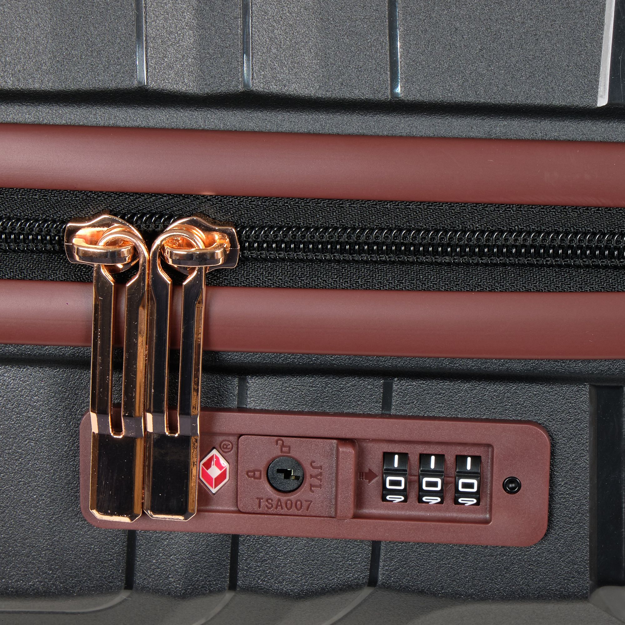 Чемодан для ручной клади POLAR Р0015-20" Beige