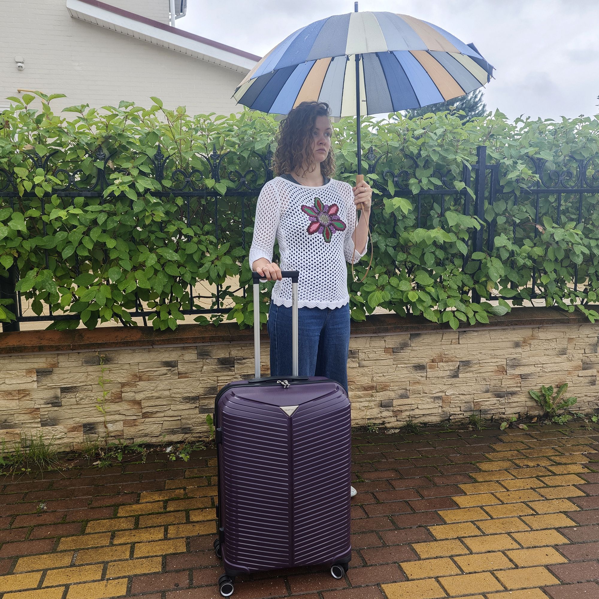 Чемодан среднего размера POLAR РР823-24" Blue