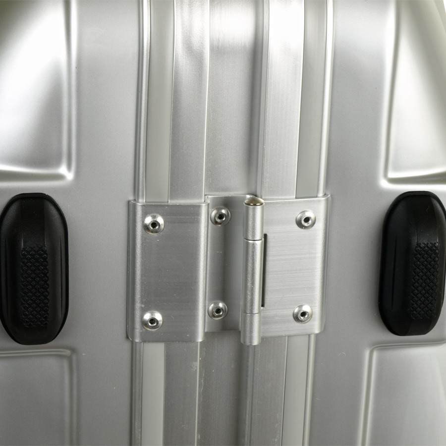 Чемодан-кейс на защелках POLAR P1123-20" Silver