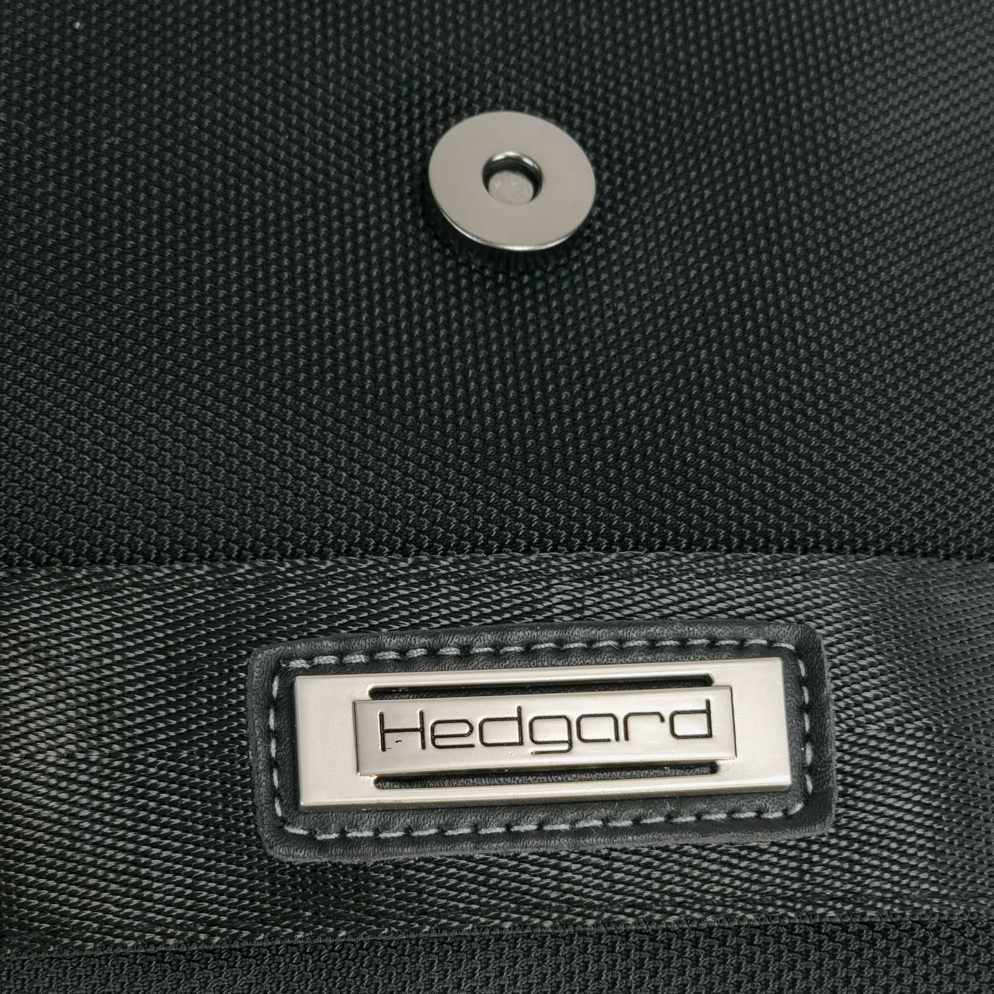 Сумка-мессенджер, планшет  Hedgard 4156 Black