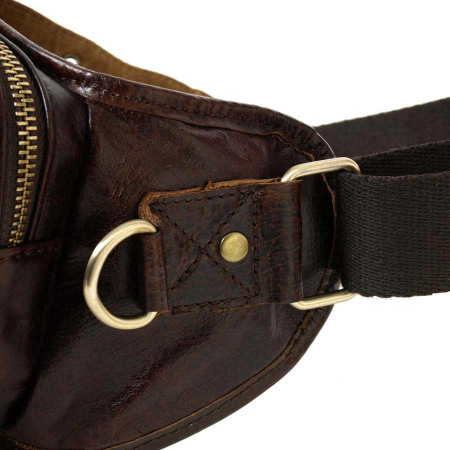 Кожаная сумка на пояс POLAR 21587 Coffee