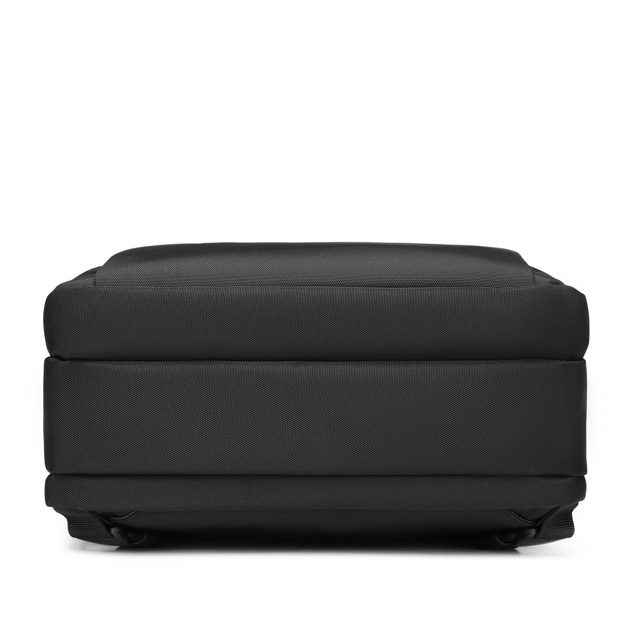 Сумка-рюкзак с отделением для ноутбука  Hedgard 2885 Black