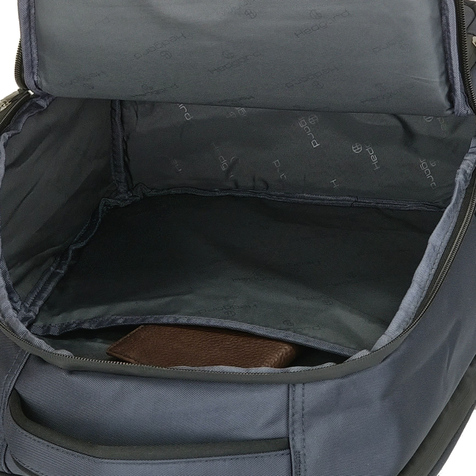 Городской рюкзак с тремя отделениями  Hedgard 0011 Black