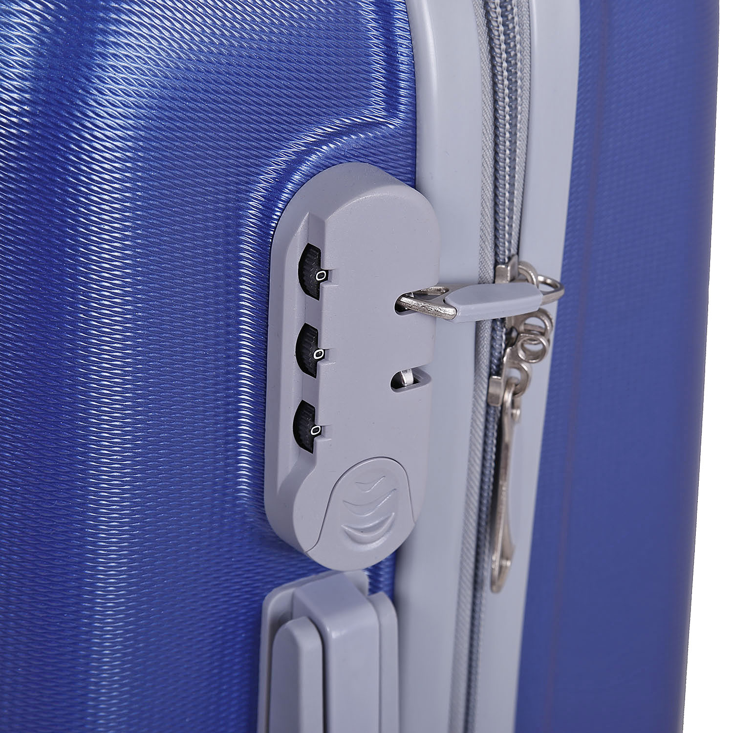 Чемодан малый POLAR Р12031-19" Blue